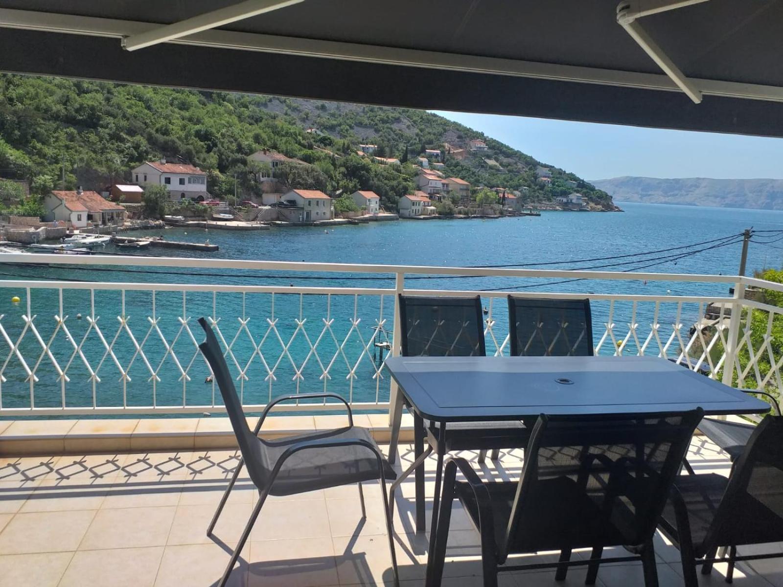 Apartmani Pulic Senj  Extérieur photo